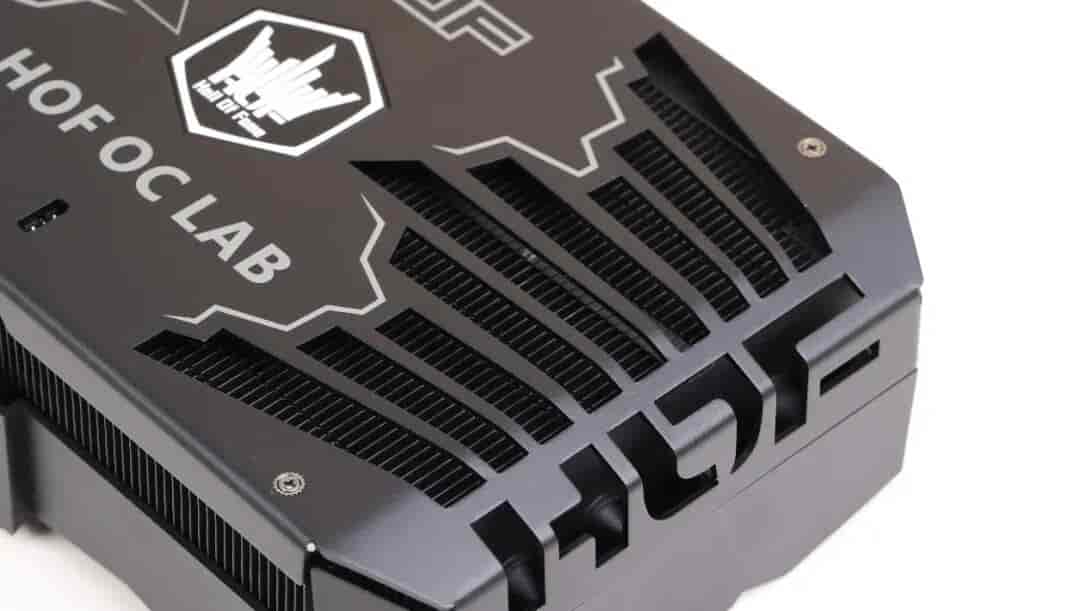 “黑化强三分” RTX 5070 Ti无出其右——影驰RTX 5070 Ti HOF OC LAB 黑魂X