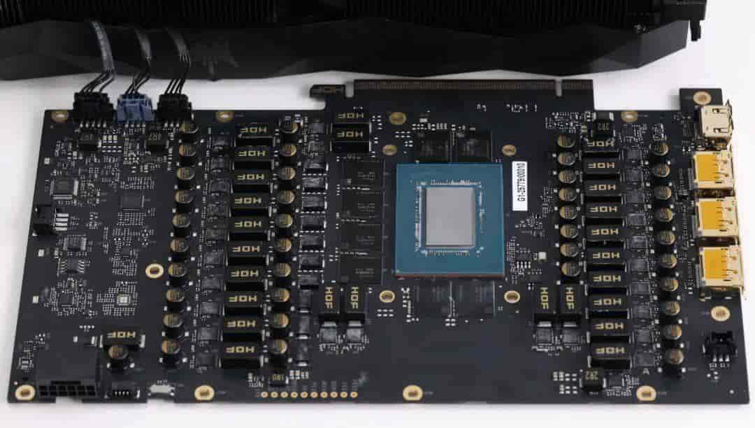 “黑化强三分” RTX 5070 Ti无出其右——影驰RTX 5070 Ti HOF OC LAB 黑魂X