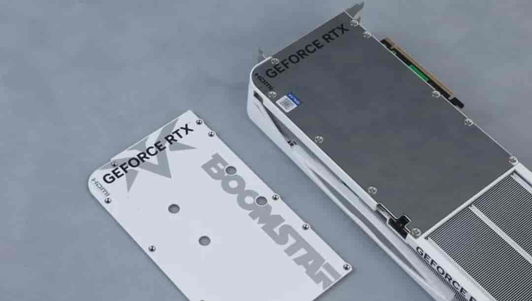 影驰RTX 5070 Ti星曜LUNA OC：DLSS 4+16GB显存定义颜值和性能的双向跃升