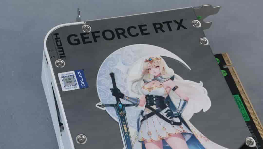 影驰RTX 5070 Ti星曜LUNA OC：DLSS 4+16GB显存定义颜值和性能的双向跃升