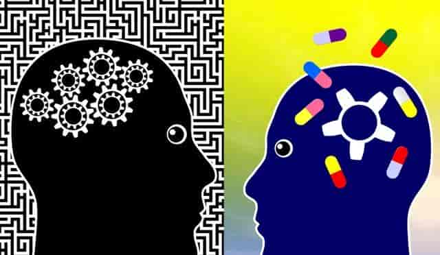 心理学中有个词叫：认知扭曲（一旦醒悟，焦虑就消失了）