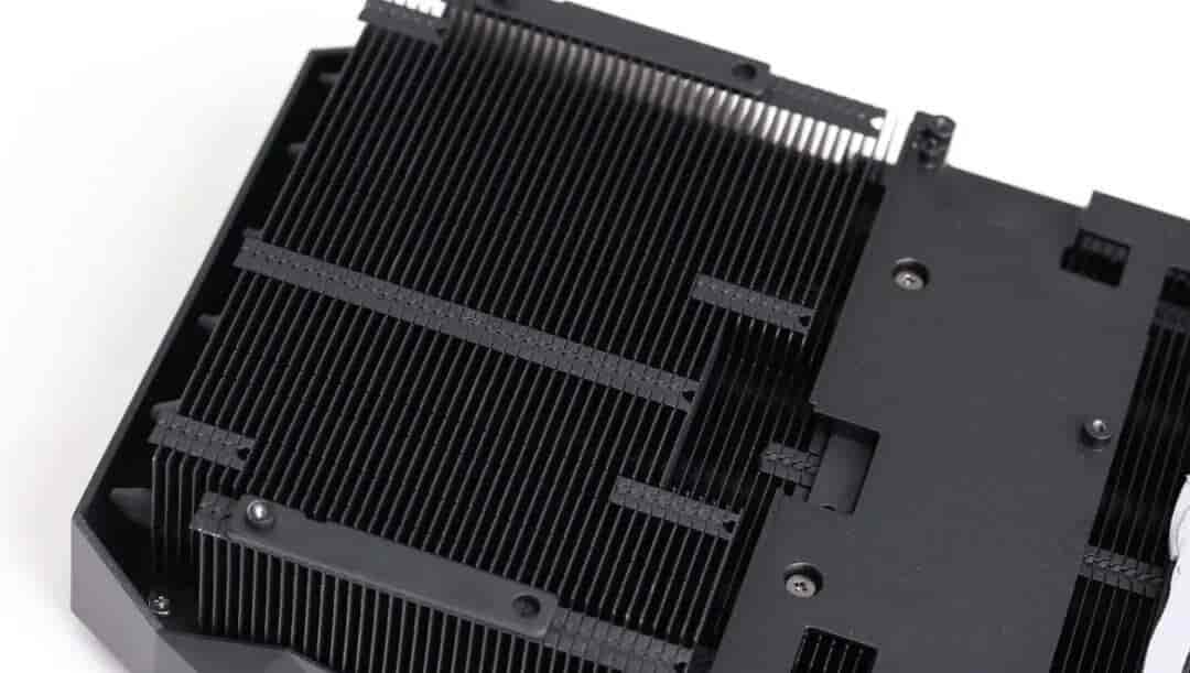 “黑化强三分” RTX 5070 Ti无出其右——影驰RTX 5070 Ti HOF OC LAB 黑魂X