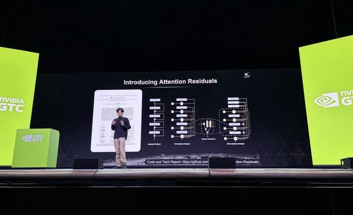 扒完 DeepSeek V4 报告，我翻出了这个隐藏彩蛋