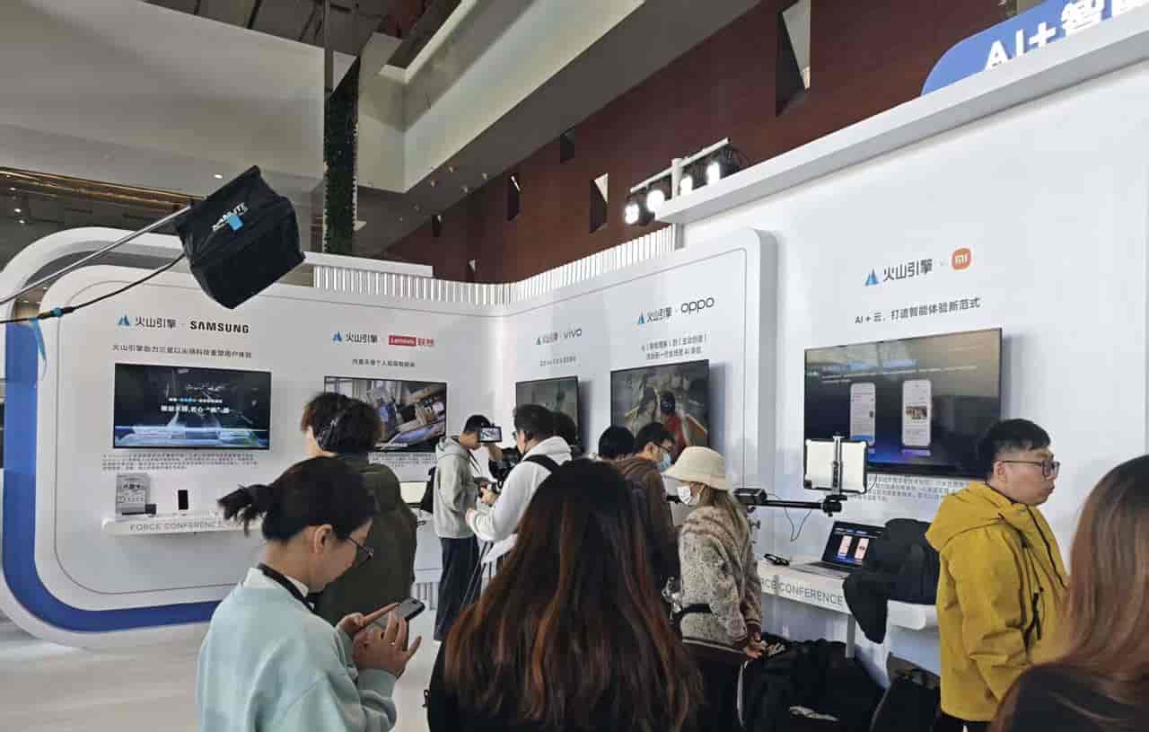 成本暴降47%！火山引擎杀疯了，豆包新模型来了