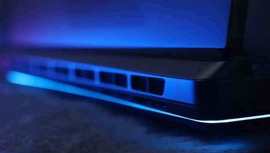 银鞍照夜，枪神破阵 GeForce RTX™ 5080笔记本ROG枪神9 Plus超竞版：光影交响曲重构数字游戏生活美学