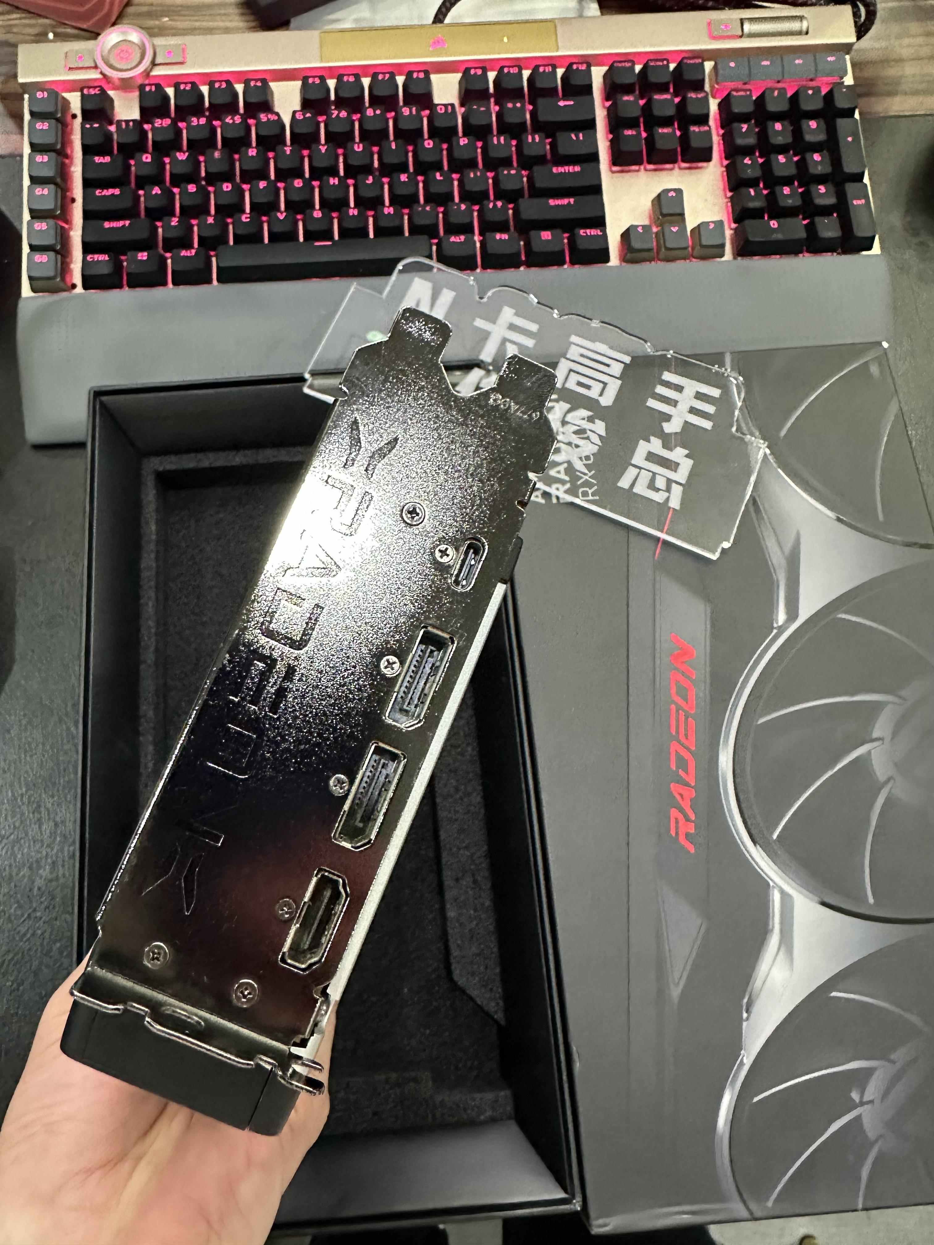 RX6800显卡 6800AMD公版显卡 16G显存 台式电脑独立显卡 渲染建模